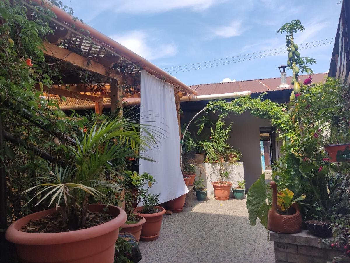 Hotel Posada Belen San Juan La Laguna Buitenkant foto
